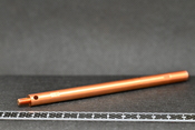 銅（C1100）材によるΦ10・シャフト部品の加工事例です。