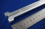 【材質A7075（a7075）　平面度0.05　直角度0.05　自動車関連のアルミ精密部品】