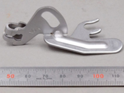 自動車給排気部品　チョークレバー　ビード加工　曲げ