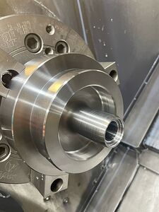 NC旋盤加工　端面深溝加工　工作機械部品　鉄（SCM415）　単品　短納期