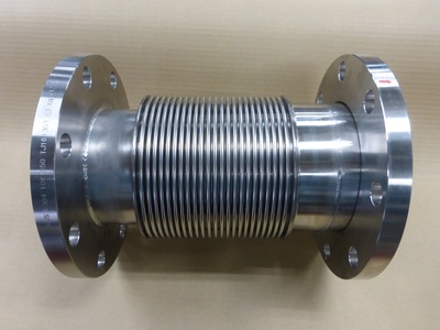 「振動で破損する課題に｜薄肉多層ベローズが有効」