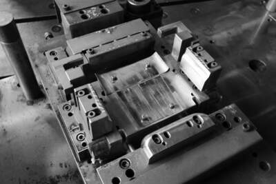 海外製金型の国内移管、トラブルを防ぐために製造現場が重視するチェックリスト