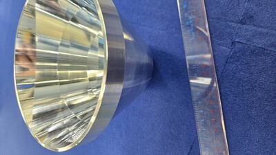 アルミで内径鏡面加工　
