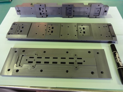 マシニング加工　PVC　耐熱樹脂　機械部品　高精度