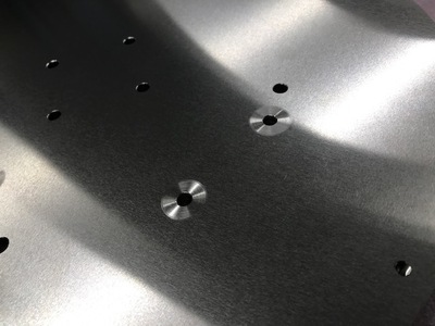 【シール面加工　シール面仕上げ　半導体製造装置　無電解ニッケルめっき　研磨機】　