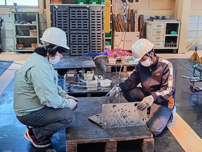 高精度金型製作を実現する新人教育と熟練技術継承