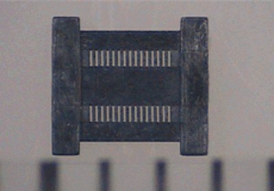 世界最小ピッチマイクロコネクター