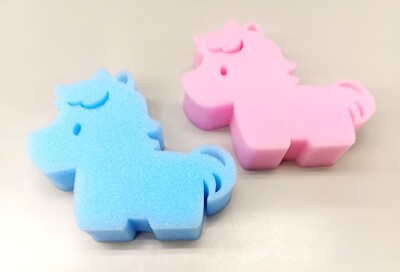 【フジカ工業オリジナル　干支スポンジ 午 打ち抜き加工】