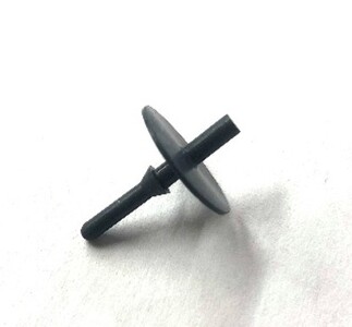 フロロシリコーン製自動車用シール材｜安定した密封性を支えるゴム成形技術