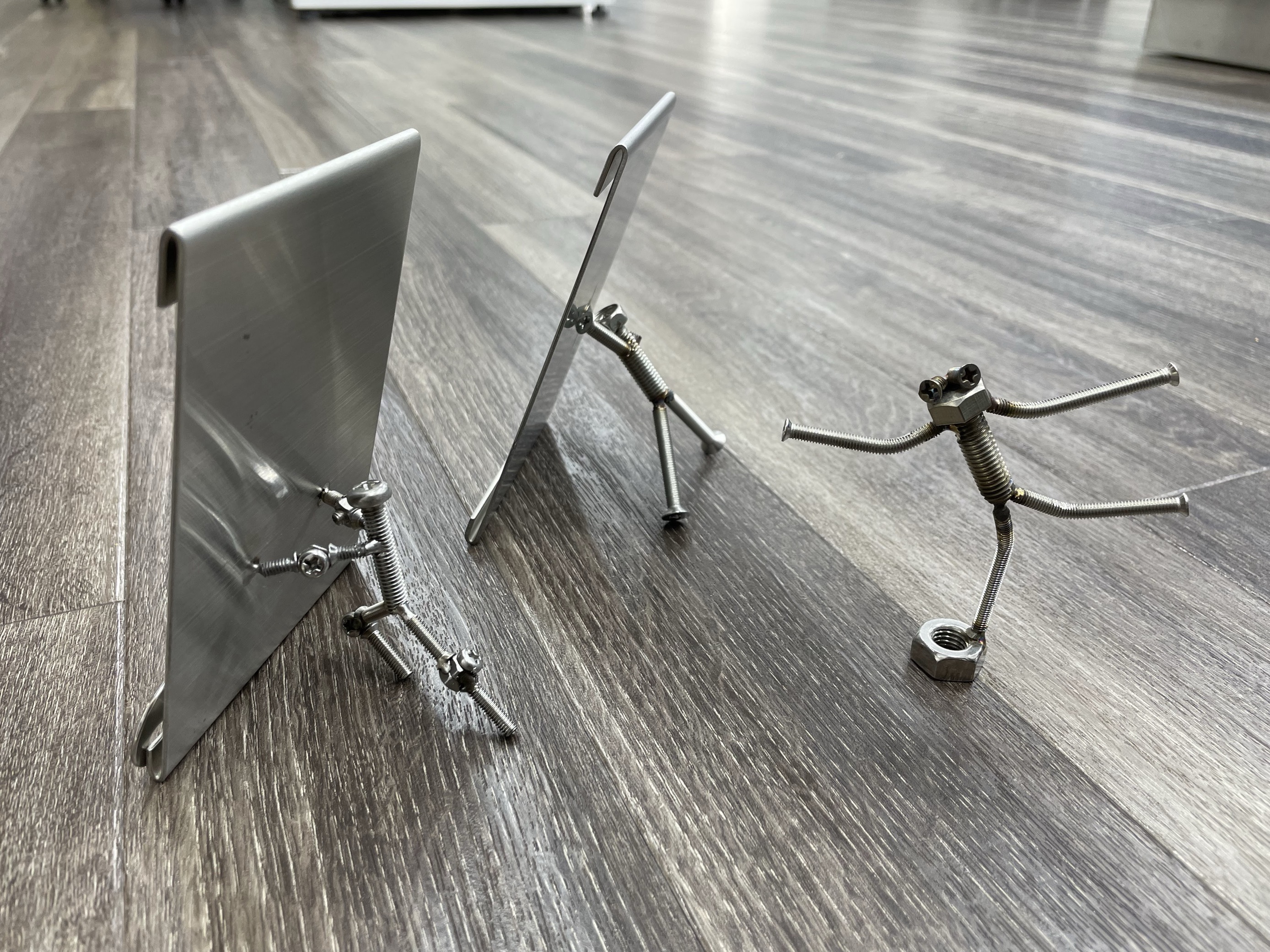 ステンレス製 写真立て ボルト人間 - 株式会社 一瀬製作所