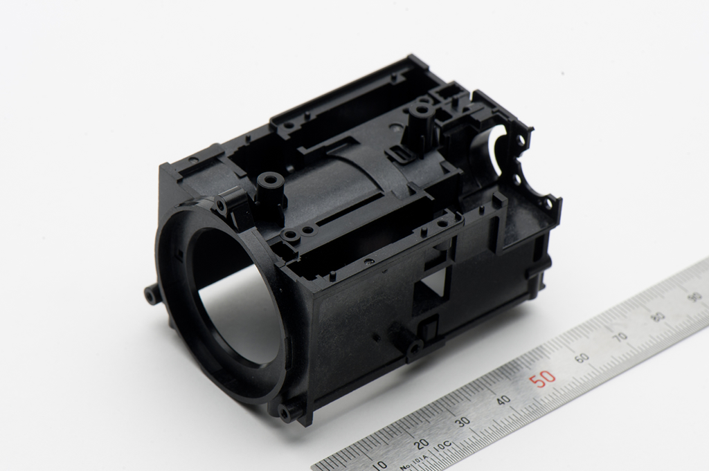監視カメラ鏡筒 デジカメ鏡筒 ポリカ Pc ｐｃ Gf30 ガラス30 切削 機械加工 短納期 株式会社 クライム ワークス