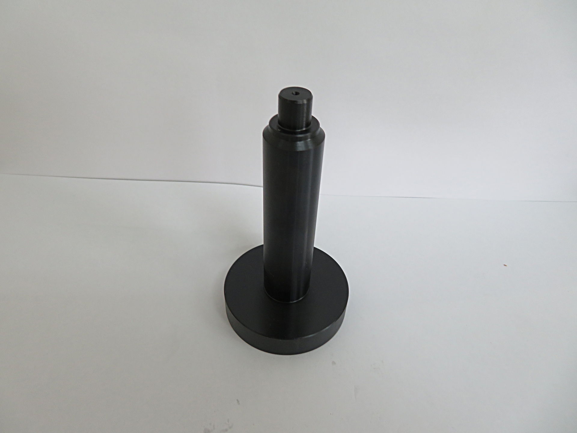 圧入ピン S45c 四三酸化鉄被膜処理 短納期 愛知県 ニットー精器産業 株式会社