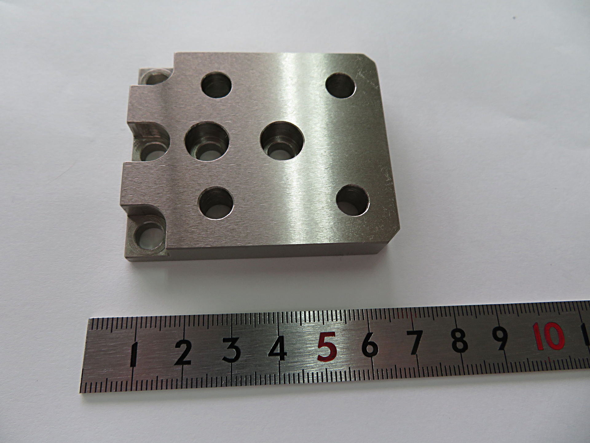 M5X15 CAP 鉄(SCM435) 無電解ﾆｯｹﾙ(ｶﾆｾﾞﾝﾒｯｷ - ネジ・釘・金属素材
