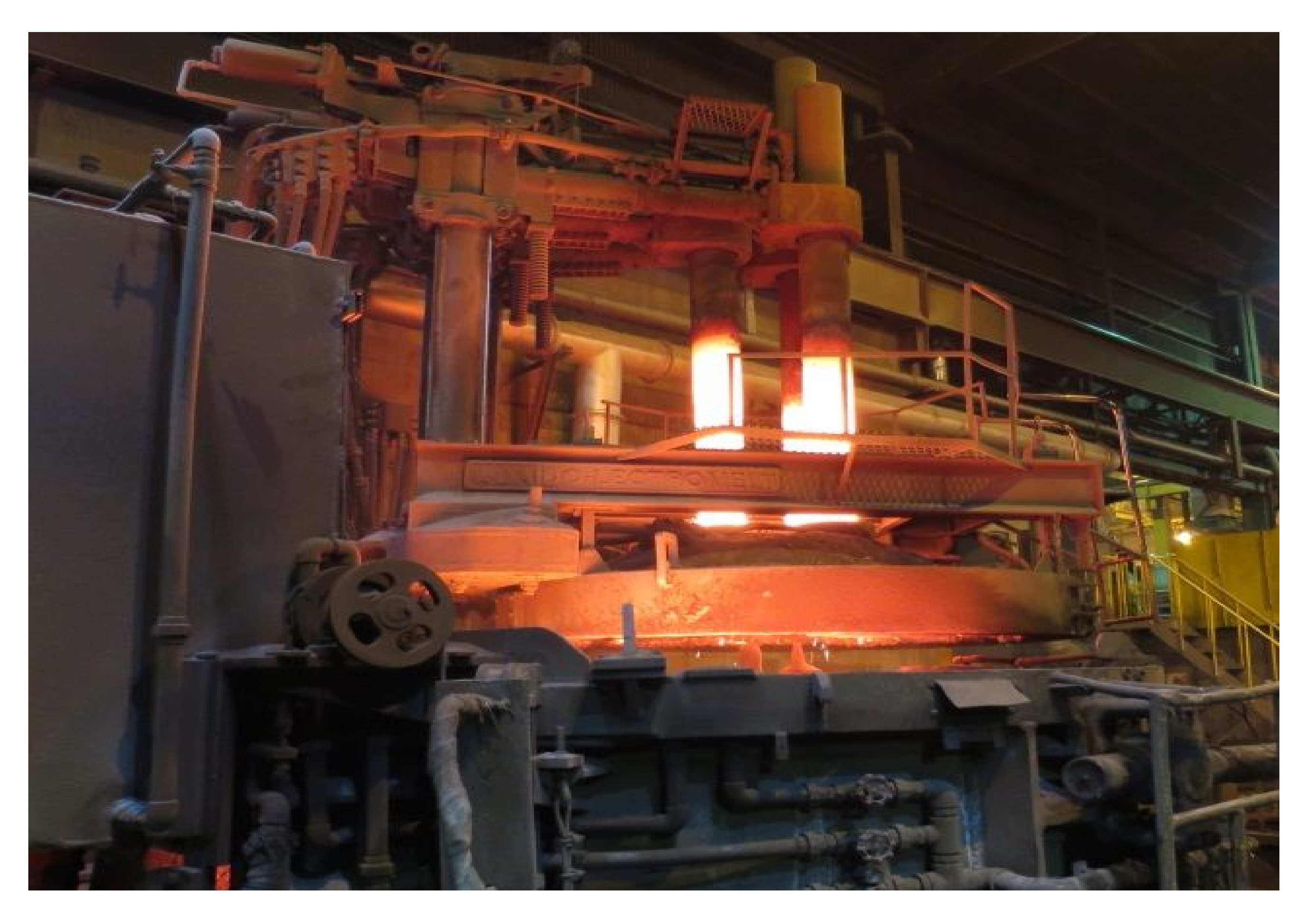 エルー式電気炉（5t） - 昭和電気鋳鋼 株式会社